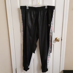 Men's Umbro Light weight Pants!